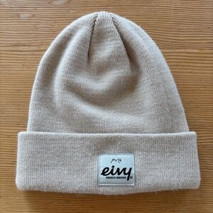 Eivy Toque